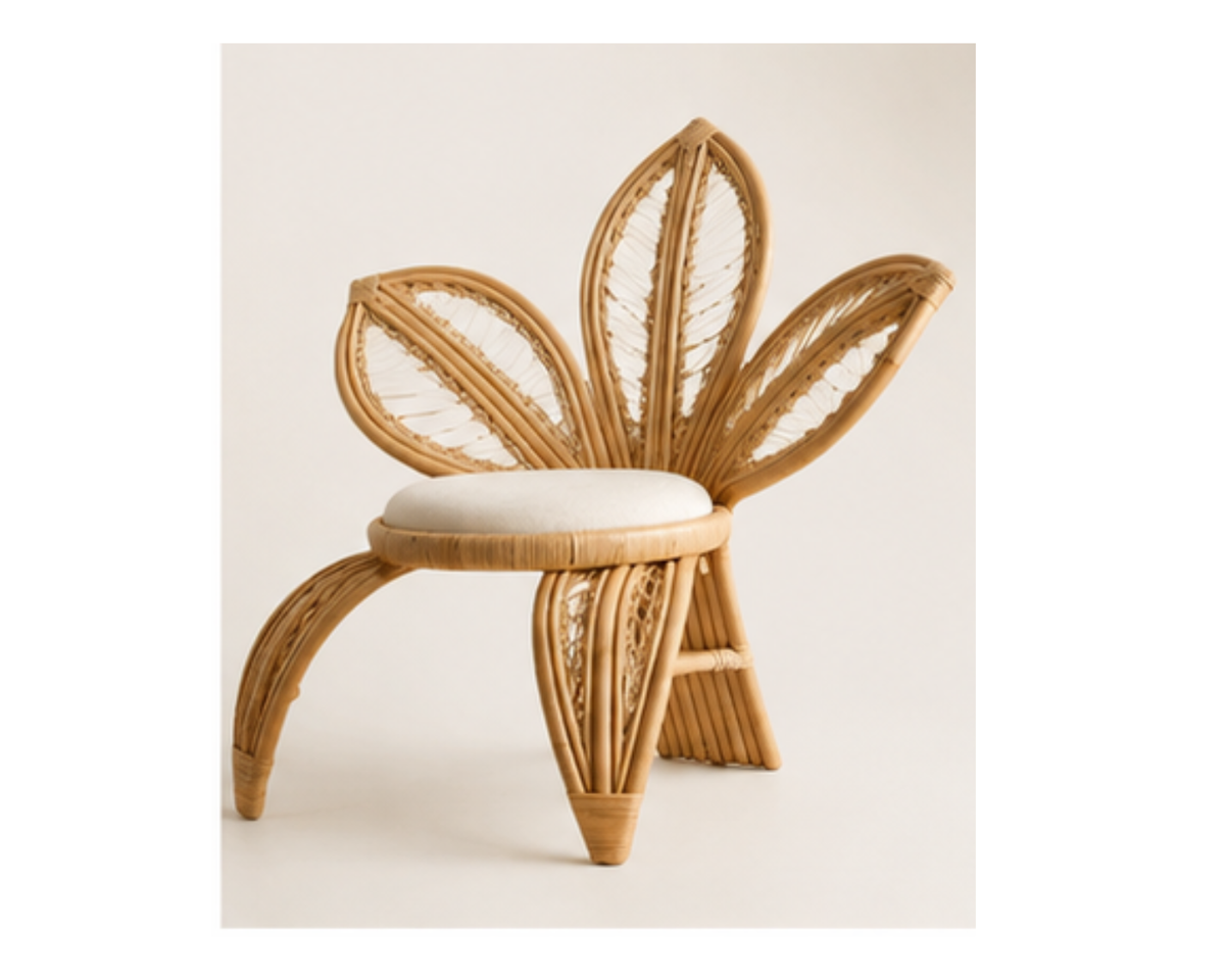 Fauteuil en rotin naturel avec dossier design pétales | PELIX