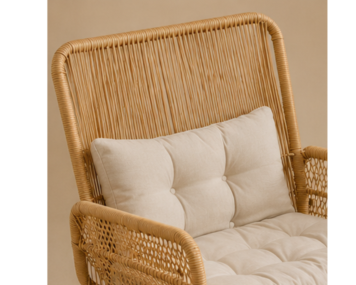 Fauteuil à bascule en rotin avec coussin | CHILO